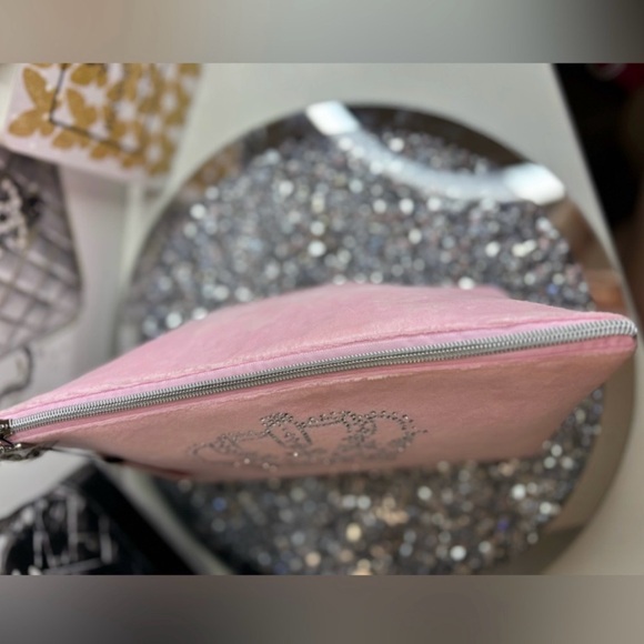 Juicy Couture pink velour cosmetic bag NWT - Picture 4 of 7